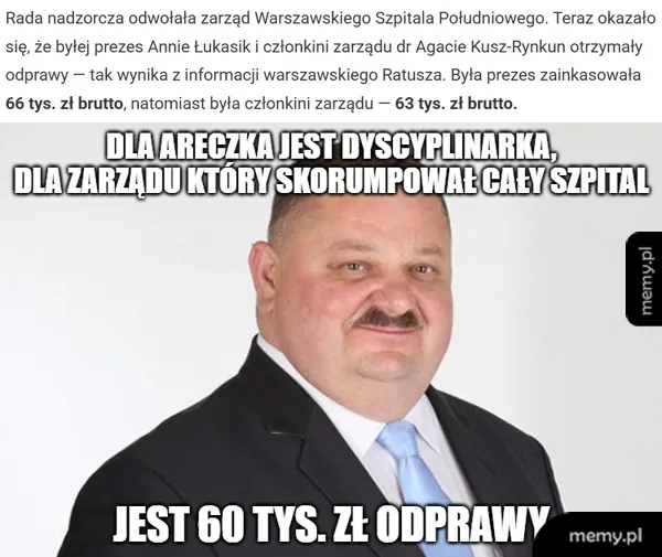 Mężczyzna w garniturze z poważnym wyrazem twarzy, tekst na tle.
